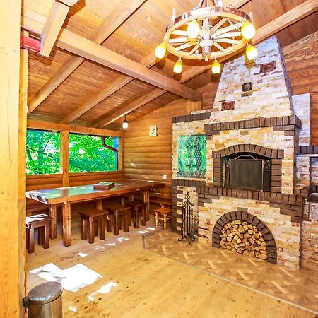Cottage Berdo Γιαρέμτσε Εξωτερικό φωτογραφία